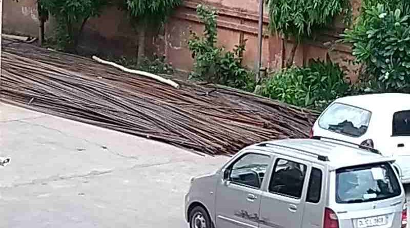 Illegal Extended Construction Activity at R. D. Apartments in Sector 6 of Dwarka in New Delhi