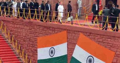 Narendra Modi walking towards the dais to address the Nation at the Red Fort, on the occasion of 70th Independence Day, in Delhi on August 15, 2016