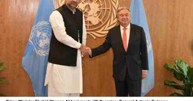 Prime Minister Shahid Khaqan Abbasi meets UN Secretary General Antonio Guterres at the UN Headquarters in New York on 21st September, 2017