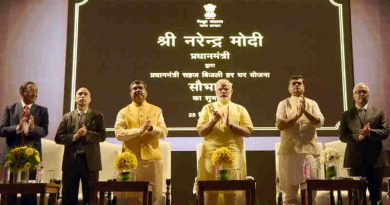 Narendra Modi launching the Pradhan Mantri Saubhagya Yojana, at Deendayal Urja Bhawan, in New Delhi on September 25, 2017