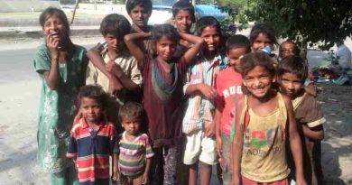 Poor Children in India's capital New Delhi. Photo: Rakesh Raman