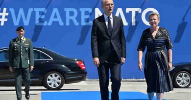 Left to right: NATO Secretary General Jens Stoltenberg arriving with NATO Deputy Secretary General Rose Gottemeoller. Photo: NATO