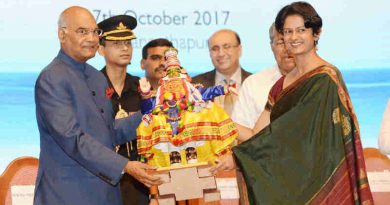 Ram Nath Kovind at the civic reception, at Thiruvanthapuram, in Kerala on October 27, 2017