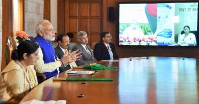 Narendra Modi addressing at the launch of connectivity projects between India and Bangladesh, via video conferencing with the Prime Minister of Bangladesh, Ms. Sheikh Hasina and the Chief Minister of West Bengal, Ms. Mamata Banerjee, in New Delhi on November 09, 2017