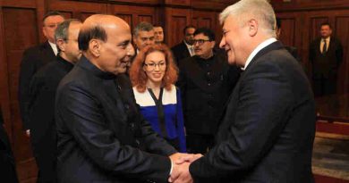 Rajnath Singh meeting the Minister for Internal Affairs of the Russian Federation, Mr. Vladimir Kolokolstsev, in Moscow on November 27, 2017