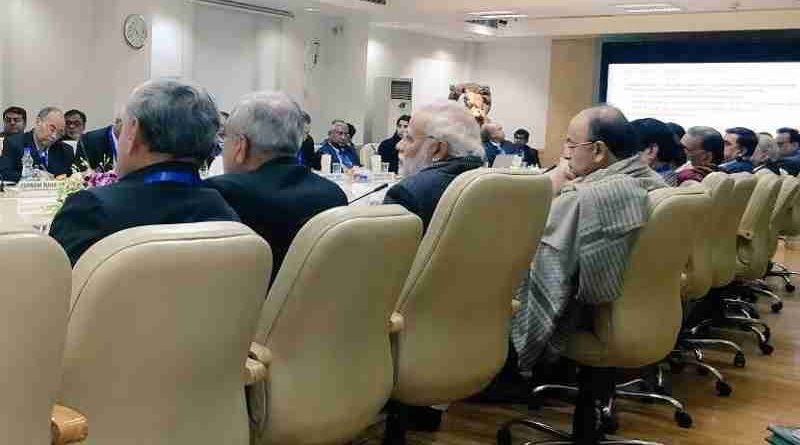 The Prime Minister, Narendra Modi, attended an interactive session with over 40 economists and other experts, organized by NITI Aayog.