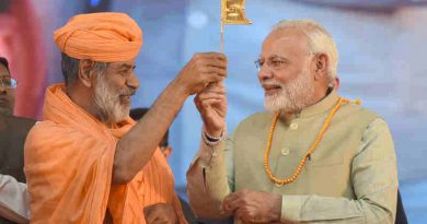 Narendra Modi at the Bahubali Mahamasthakabhisheka Mahotsava, at Shravanabelagola, in Karnataka on February 19, 2018