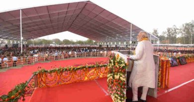 Narendra Modi addressing a public meeting, in Varanasi, Uttar Pradesh on March 12, 2018 (file photo). Courtesy: PIB