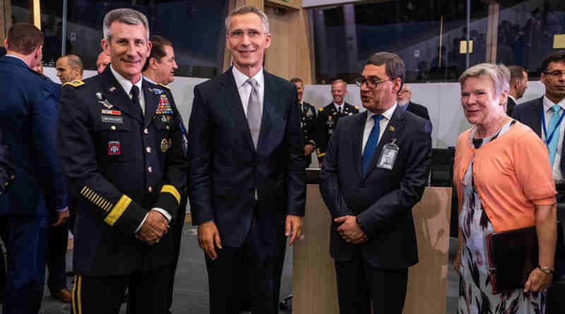 Left to right: General John W. Nicholson (Commander Resolute Support); NATO Secretary General Jens Stoltenberg; Tariq Shah Bahramee (Minister of Defence, Afghanistan); NATO Deputy Secretary General Rose Gottemoeller. Photo: NATO