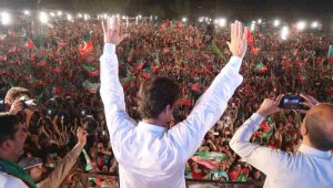 Pakistan Supreme Court Orders Imran Khan Hospital Transfer Within 48 Hours