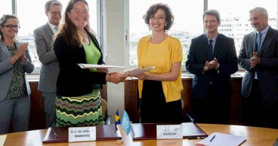 UNESCO Director-General, Audrey Azoulay, and the Permanent Delegate of Sweden to UNESCO, Ambassador Annika Markovic, signed a Programme Cooperation Agreement (PCA). Photo: UNESCO