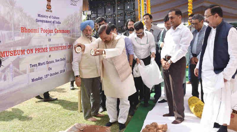 Mahesh Sharma and Hardeep Singh Puri at the Bhoomi Poojan Ceremony of the Museum on the Prime Ministers of India, in New Delhi on October 15, 2018. Photo: PIB