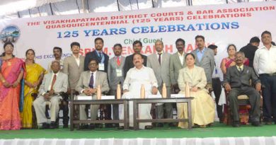 M. Venkaiah Naidu at the 125th anniversary celebrations of Visakhapatnam District Court Bar Association, in Visakhapatnam, Andhra Pradesh on March 30, 2019. Photo: PIB