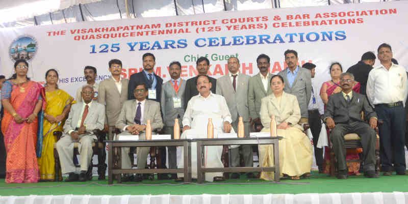 M. Venkaiah Naidu at the 125th anniversary celebrations of Visakhapatnam District Court Bar Association, in Visakhapatnam, Andhra Pradesh on March 30, 2019. Photo: PIB