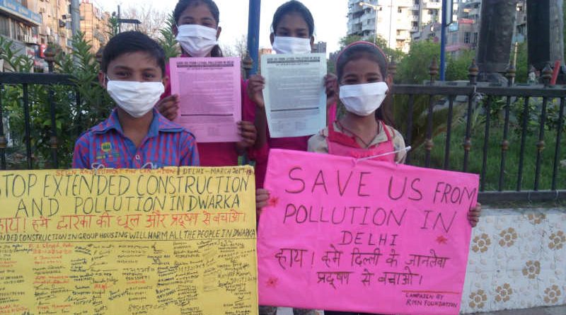 Children of RMN Foundation free school participating in the environment protection campaign in New Delhi. Photo: Rakesh Raman / RMN News Service