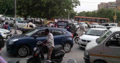 An overcrowded road in India's capital New Delhi which is the most polluted national capital in the world. Photo: Rakesh Raman / RMN News Service