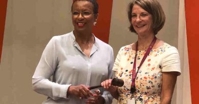 Outgoing President of UNECOSOC Ambassador Rhonda King handing the gavel to the new President of ECOSOC Ambassador Mona Juul of Norway. Photo: UNECOSOC