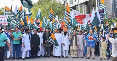 A Kashmir solidarity rally under the banner #PakistanStandsWithKashmir being held in Islamabad on August 23. Photo: Information Department of Pakistan Government