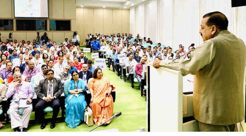 Dr. Jitendra Singh addressing the National Workshop on Centralised Public Grievance Redress and Monitoring System (CPGRAMS) Reforms, organised by the Department of Administrative Reforms and Public Grievances (DARPG), Ministry of Personnel, Public Grievances and Pensions, in New Delhi on November 05, 2019. Photo: PIB