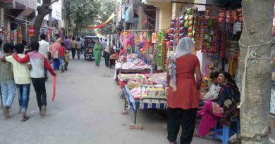 A consumer bazaar in India's capital New Delhi. Photo: Rakesh Raman / RMN News Service (Representational Image)
