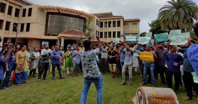 IIT Madras students protesting against CAA and NRC Laws. Photo: Chinta Bar