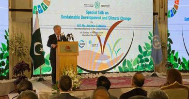 Secretary-General António Guterres delivers an address at a 'Special Talk on Sustainable Development and Climate Change', in Islamabad, Pakistan. Photo: May Yaacoub / UN News