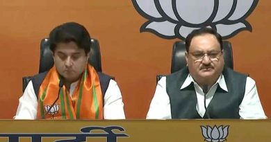 Jyotiraditya Scindia with BJP National President JP Nadda. Photo: BJP