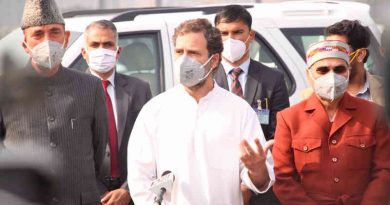 Congress leader Rahul Gandhi addressing media persons about new farm laws of Modi government in New Delhi on December 24, 2020. Photo: Congress