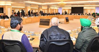 Leaders of over 40 farmer unions holding talks with Modi government ministers on January 4, 2021 at New Delhi. Photo: Ministry of Agriculture & Farmers Welfare, Government of India (file photo)