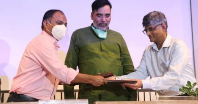 Delhi Pollution Control Committee signs MoU with IIT Kanpur on October 22, 2021 for forecasting real-time apportionment of pollutants for 23 months, in the presence of Delhi Environment Minister Gopal Rai. Photo: Gopal Rai / Twitter