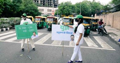 Delhi Govt launched "Red Light On, Gaadi Off" campaign on October 18, 2021 to control pollution in Delhi. Photo: Delhi Govt / Twitter