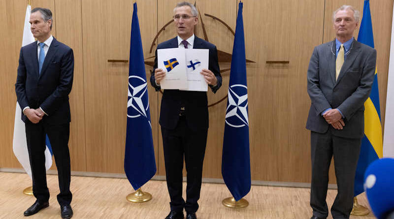 Finnish Ambassador to NATO Klaus Korhonen and the Swedish Ambassador to NATO Axel Wernhoff submitted their official letters of application to join NATO to NATO Secretary General Jens Stoltenberg at the Alliance’s Brussels headquarters on May 18, 2022. Photo: NATO