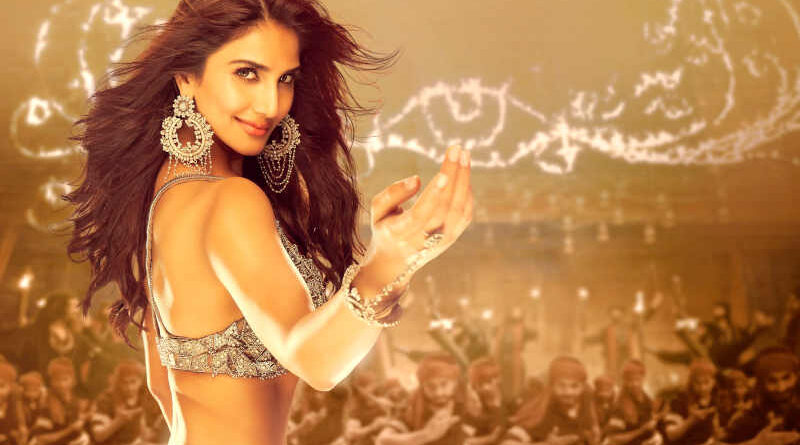 बॉलीवुड फिल्म शमशेरा के काले नैना गाने में वाणी कपूर का जलवा. Photo: YRF