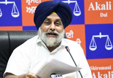 Badal Offers Legal Assistance to Sikhs Arrested in Amritpal Singh Case
