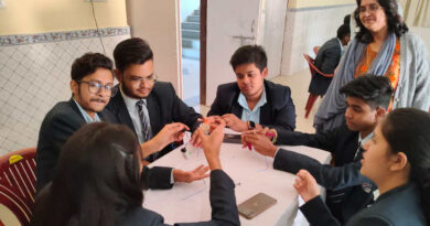 Students from Indian schools in the Atal Tinkering Labs (ATL) programme of the Atal Innovation Mission (AIM) and NITI Aayog took part in a tinkering activity on the occasion of Children's day, on November 14, 2022. Photo: NITI Aayog / PIB