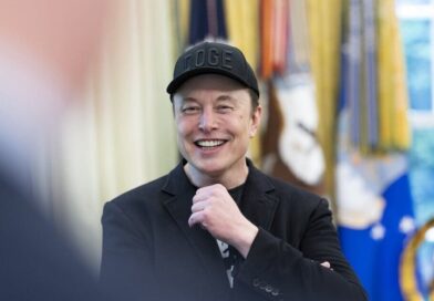 Musk Escalates Trump Feud, Polls Public on New Political Party