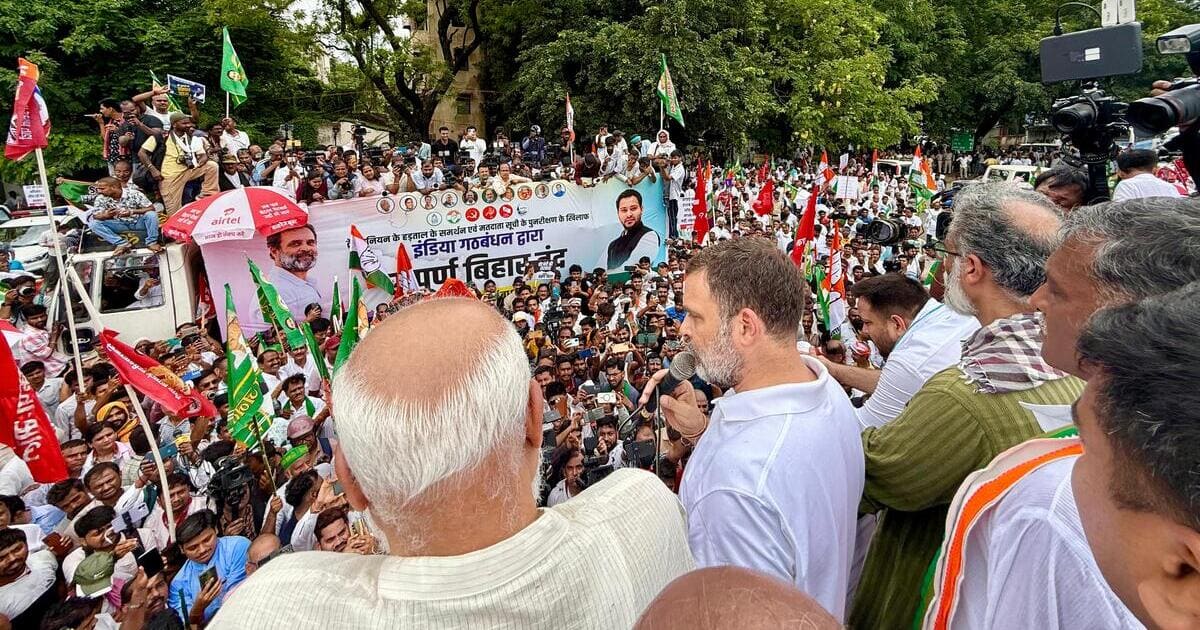 The Grand Alliance (Mahagathbandhan) in Bihar, led by Congress leader Rahul Gandhi and RJD’s Tejashwi Yadav, organized a widespread “chakka jam” (roadblock) protest across the state on July 9, 2025. Photo: Congress