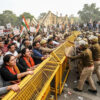Delhi Police barricades protesters during CJP Jantar Mantar march.